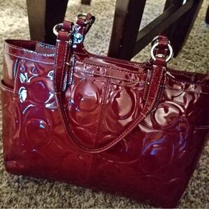 Coach Gallery Patent Leather East/West Tote